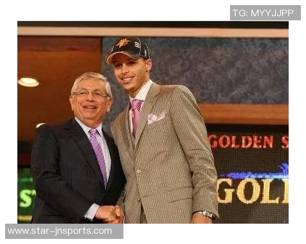 上海篮球队成长之路：从默默无闻到璀璨辉煌的奋斗历程